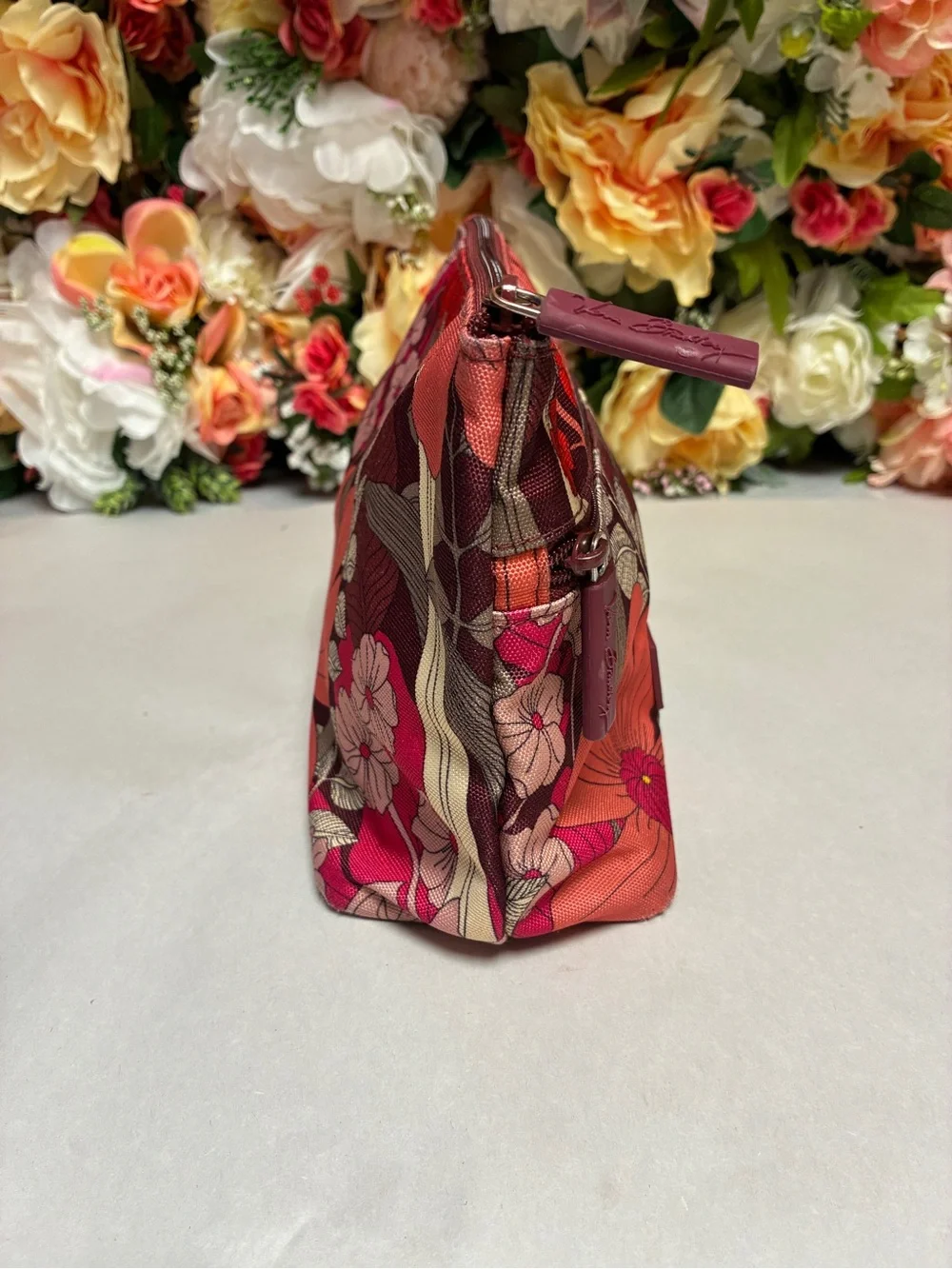 Vera Bradley Lighten Up Bohemian Blooms Cosmetic Case Red Pink Floral Retired